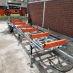 Sågverket uppställt och redo att börja såga brädor