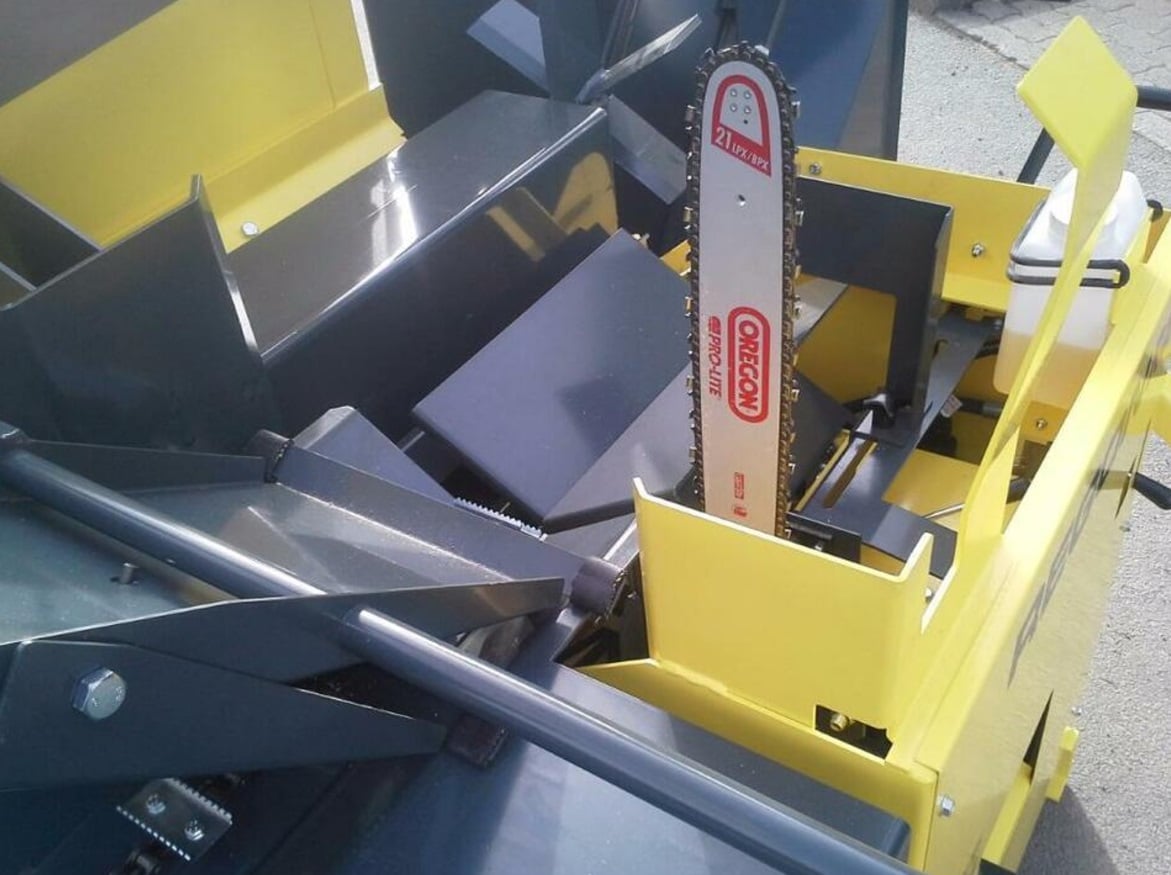 Svärdet på Regon R2